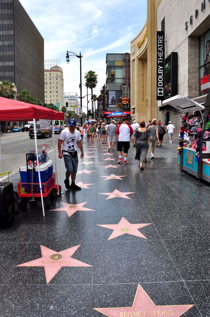 Der Walk of Fame in Hollywood und das Dolby Theatre